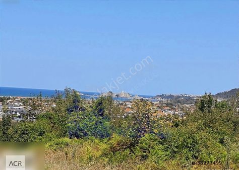 Şile'de Hastane Karşısı Full Deniz Manzaralı Arsa