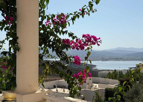 Denize Yakın Butik Sitede Satılık Manzaralı Üstkat Ev İngilizden Uygun Fiyata Ev Güvenlikli Havuzlu