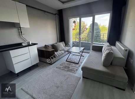 Metrobüse Yürüme Mesafesinde Eşyalı Daire