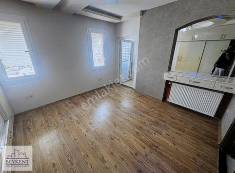 Beykent Gym'den Site İçi D.gaz Kombili Bağımsız Mutf. 3+1