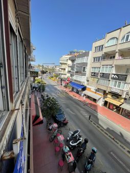 Kuşadası İnönü Bulvarı