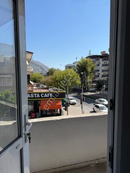 Söke Aydın Caddesinde Kiralık Doğalgazlı 3+1 Daire