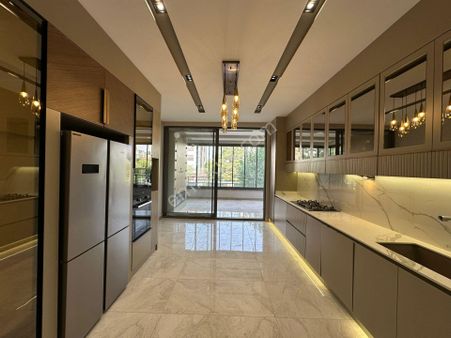 Pancarlı'da Sıfır 4+1 Ultra Lüks Satılık Daire