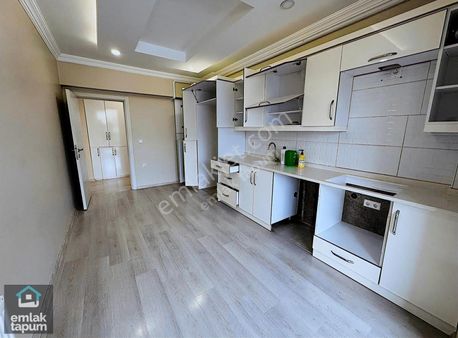 Fatsa Ayazlı'da Merkezi Konumda Kullanışlı Kiralık 3+1 Daire