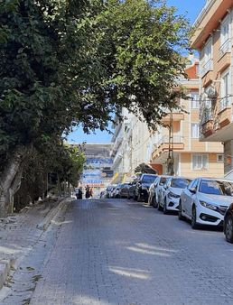 Pelikan Avm Ve Metrobüs Durağının Dibinde Masrafsız Temiz Daire