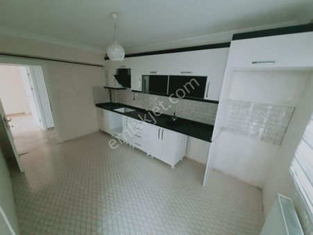 Demiröz Gayrimenkulden 29 Ekimde Katta Temiz Ferah 3+1 Kiralık Daire