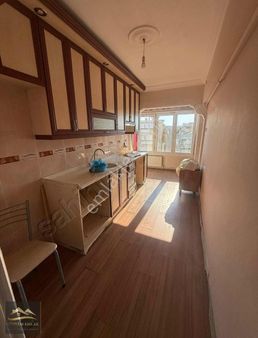 Aliağa Çarşı Merkez Ara Kat 3+1 Kiralık Daire