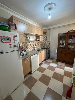 Reşadiye Mh. Cumhuriyet Parkı Yakını 12 Yıllık 2+1 Satılık Daire