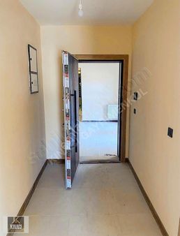 Tugay Kınacı'dan Yeşiltepe Toki De Kiralık 3+1 Ara Kat Daire