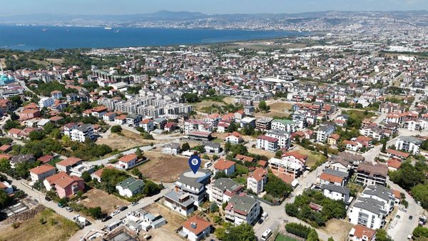 Başiskele Yeşilyurt Deniz Manzaralı Satılık Arakat 2+1sıfır Daire