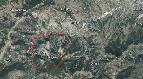 Canik İlçesi Kızıloğlak Mahallesi Acil 4624 M2 Tarla