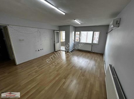 Safir'den Buca Koop. Mahallesinde Satılık Geniş 3+1