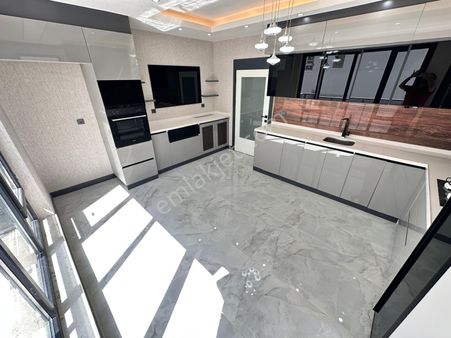 Özçeliklerden Haftanın Fırsat Dairesi Full Yapılı Emsalsiz 3+1