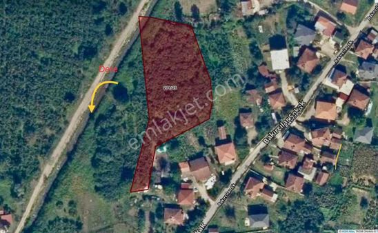 Akyazı Altındere'de 4950 M2 Doğalgaz Lı 0.60 İmarlı Dere Kenarı