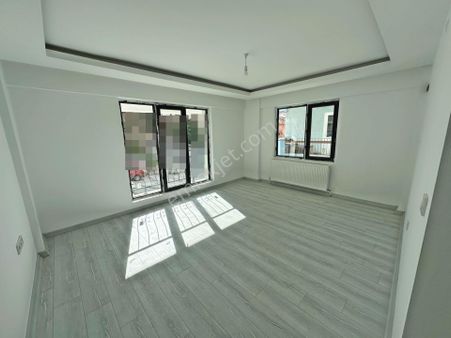 Ertuğrul Gazi Mahallesinde Asansörlü Yatırımlık 1+1 Satılık Daire