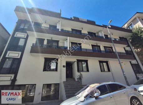 Remax Çarşı'dan İzmit Kuruçeşmede Arakat Kiralık 2+1 Sıfır Daire