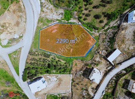 İzmir Bergama Tepeköy 2290m2 Köy İçinde Bahçe Ev Yapılabilir