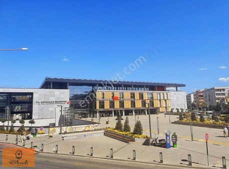 Çanakkale Merkez Belediye Karşısı Sıfırlanmış 2+1 Kap. Mutfak