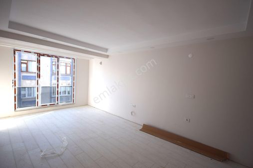 Goldhouse Dan Satılık Ferit Selim Paşa Da Ara Kat 2+1 Daire