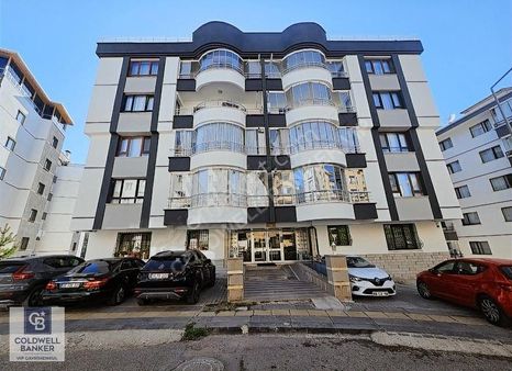 Dikmen Karapınar'da Muhteşem Manzaralı Yapılı Satılık 4+1 Daire