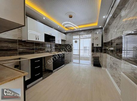 Çözüm Farkı İle 3+1 Full Yapılı Kombili İskanlı Geniş Ve Ferah