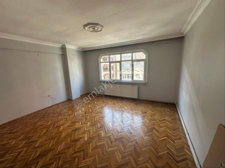 Özer Emlakdan Kiralık 2+1 Daire