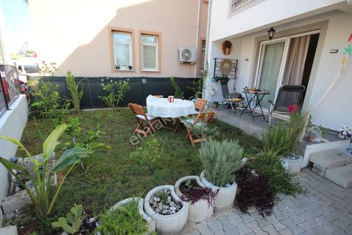 Goldhouse Dan Satılık Daire Foçada Bahçe Kullanımlı 2+1