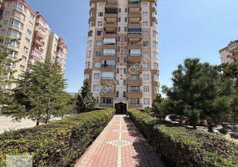 Uğur Emlak’tan Bosna Komek Karşısında 3+1 Kiralık Daire