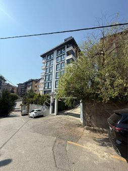 Çengelköy Bahçelievler Mahallesinde 3+1 125 M2 Daire