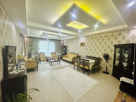 Dinç Emlaktan Satılık Ultra Lüks 4+1 Daire Site İçi