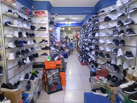 Memiş Emlaktan Eyüpsultan Akşemsettin Mah Cengiztopel Cad Satılık Depolu Dükkan