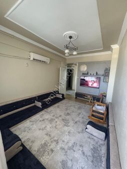 Uğurlu Emlaktan Ahmet Yesevide Satılık 2+1 Doğalğazlı Full Yapılı.