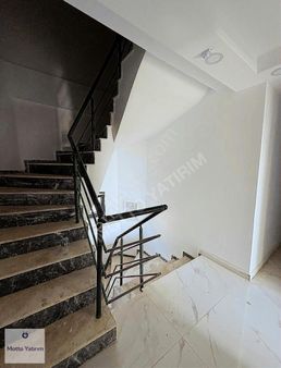 Cadde Üzeri 3+1 Satılık Dubleks Daire Ofis Kullanımına Uygun