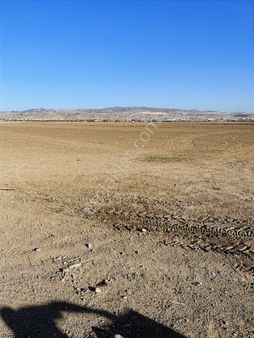 Kazan Kışlada Geleceğe Dönük Yatırımlık Satılık Tarla