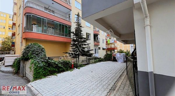 Paşaköşkü'nde 2+1 Ara Kat Satılık Daire