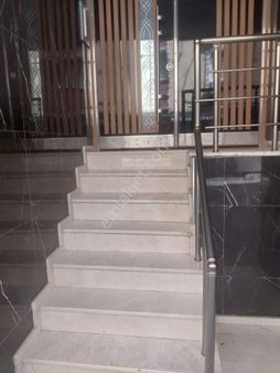 Bahcelievler Çoban Çeşme Mahallesinde Yyıldıtımbeyazıtcaddesine İkinci Ninada Satılık Bahcekatı