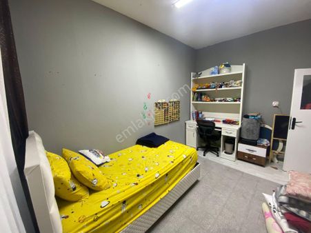 Antalya /kepez Kuzeyyaka Mahallesinde Geniş Bahçeli 2+1 Daire