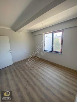 Detay Emlaktan Yenimahallede 1+1 Ara Kat Sıfır Satılık Daire