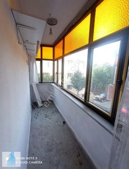 Bağcılar Meydana Yakın Satılık 2+1,100 M2 Daire Site İçinde