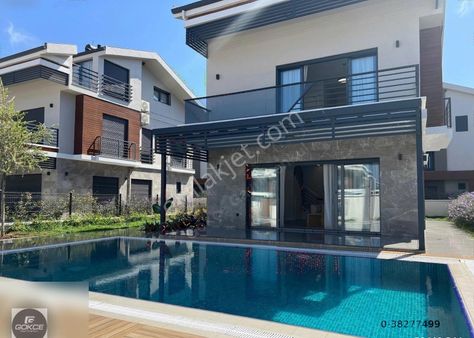 Akmaz Plajına 300m | Özel Havuzlu Sıfır Tripleks Villa | Fethiye