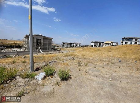 Reşadiye De 1063 M2 Satılık Villa Parseli