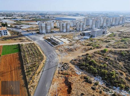 Toki Evlerinin Hemen Dibinde 14.700 M2 Satılık Tek Tapu Tarla