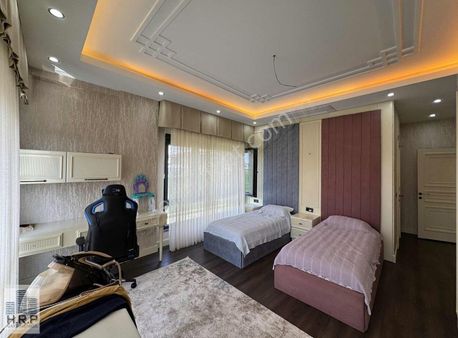 Harun Reşit Polat'tan Körkün'de Ultra Lüks 3+1 Villa