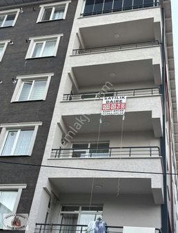 Acil Satılık 3+1 3.kat Ön Cephede Daire