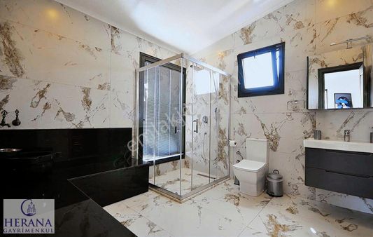 Kalkan'da Eşyalı Uzun Dönem Kiralık Lüks Villa