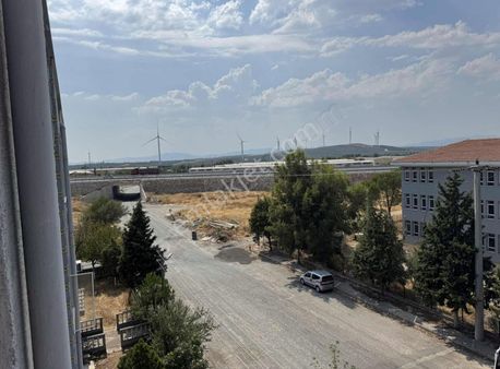 Dostlardan Reşetbey Belediye Konutlarında Kiralık Daire