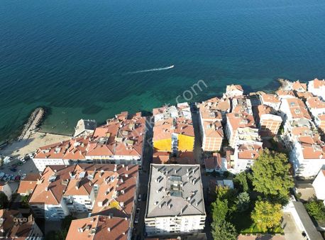 Halitpaşa Mah Düz Ayak Denize Yakın Kat Mülkiyetli