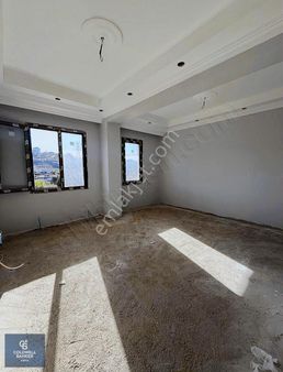 Hadımköy2+1 70 M² Net 78 M² Brüt Yüksek Giriş Daire