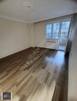 Maslak Çeşme Cad Üzerinde Kıralık Yenı Bına Arakat Balkonlu