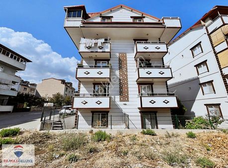 Körfez Kent Merkeze Yakın Satılık 3+1 Bahçe Dublex Daire